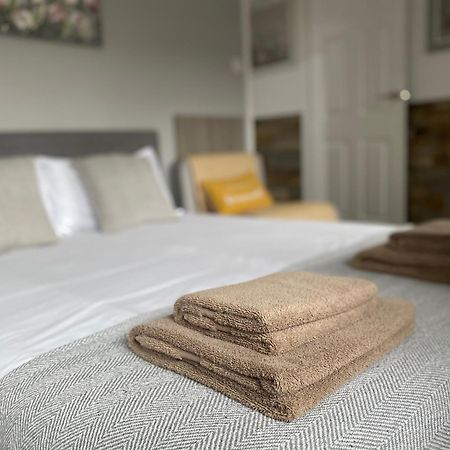 Cristina Modern Otel Horley Dış mekan fotoğraf